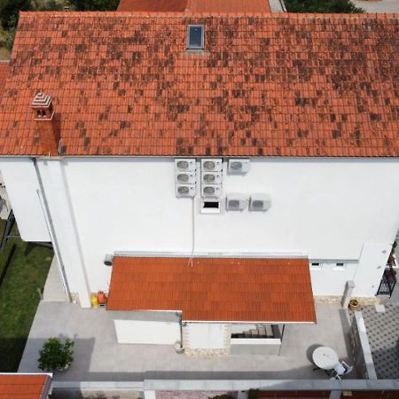 Bed & Breakfast Maki Biograd Na Moru Exteriör bild