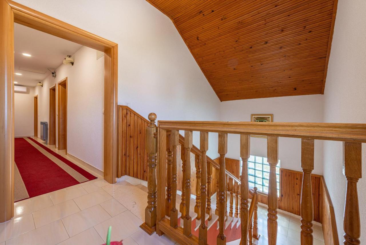 Bed & Breakfast Maki Biograd Na Moru Exteriör bild